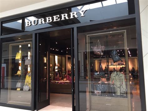 burberry store near me.